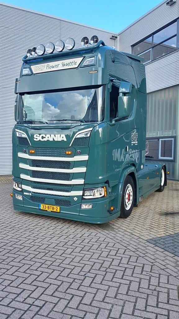 Underspoiler passer Scania NG Høy støtfanger Type 9